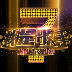 老头扒开粉嫩的小缝亲吻莫娜图片
